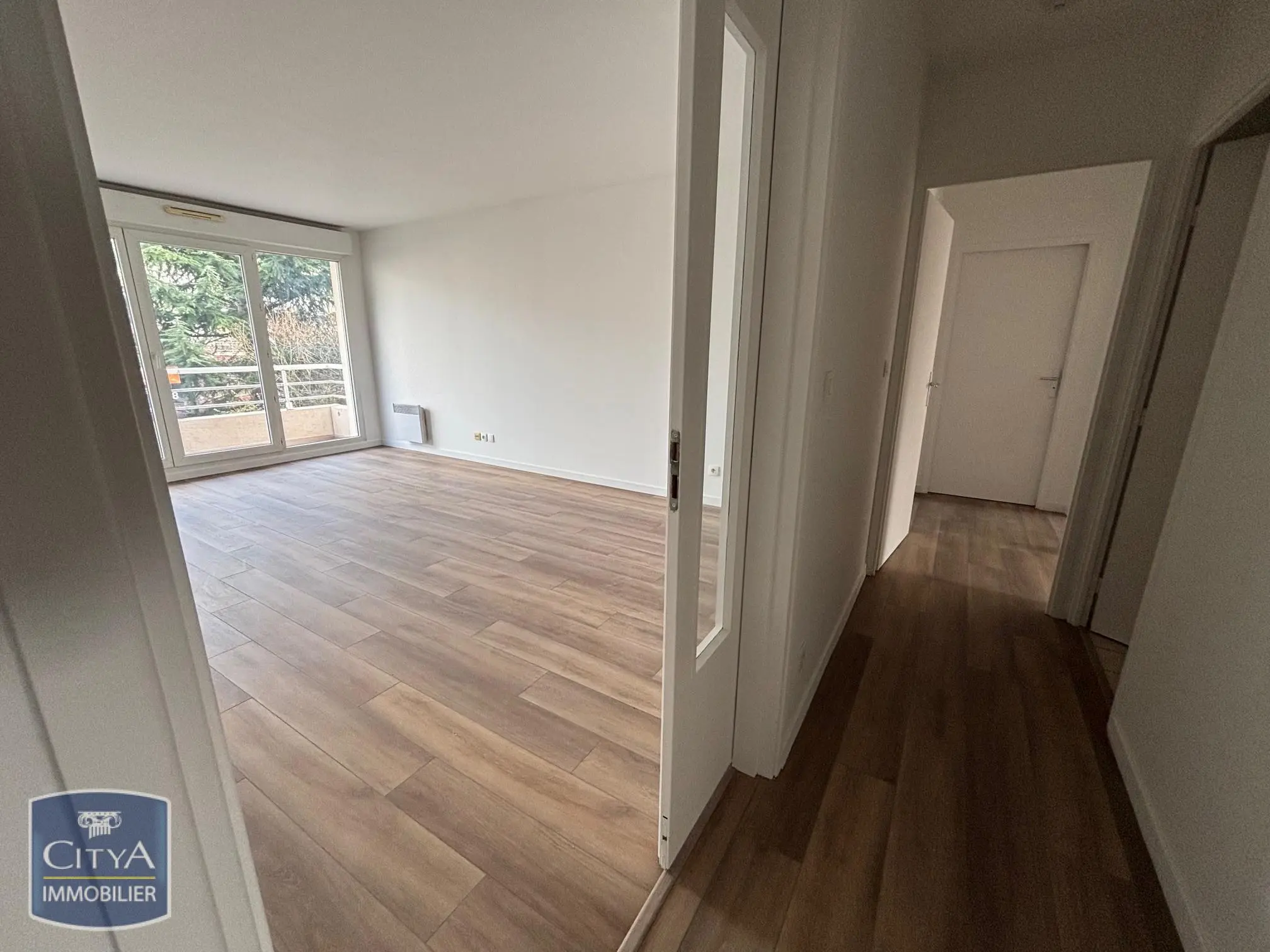 Photo 2 appartement Corbeil-Essonnes