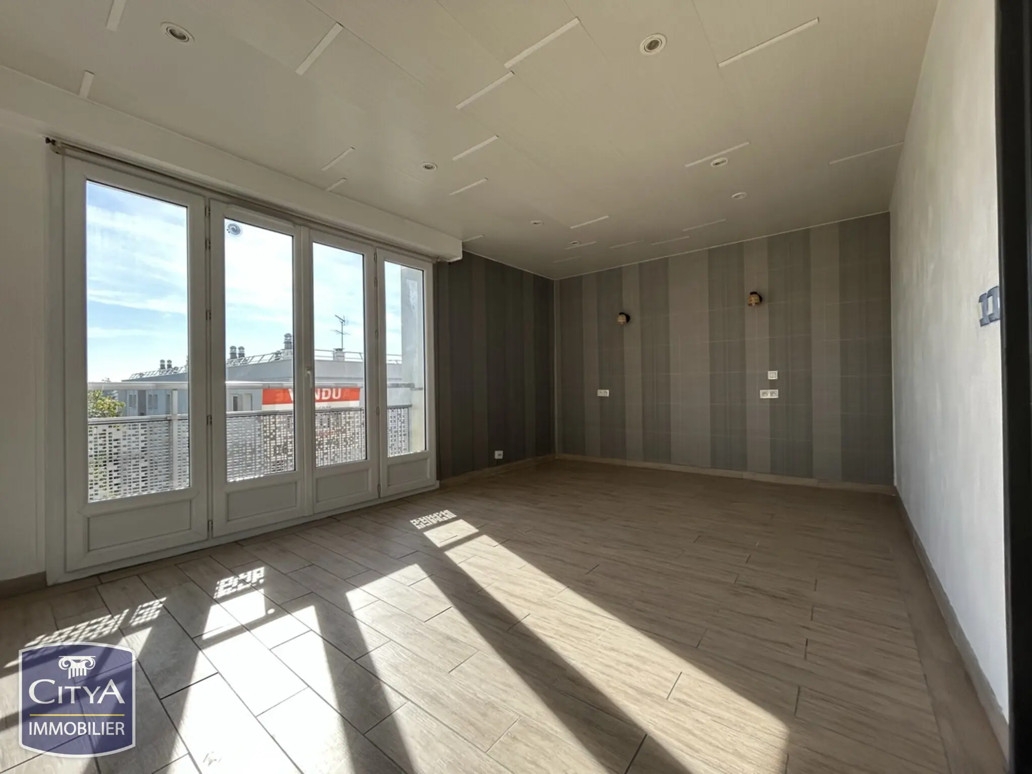 Photo 2 Appartement 4 pièces 70.23m²