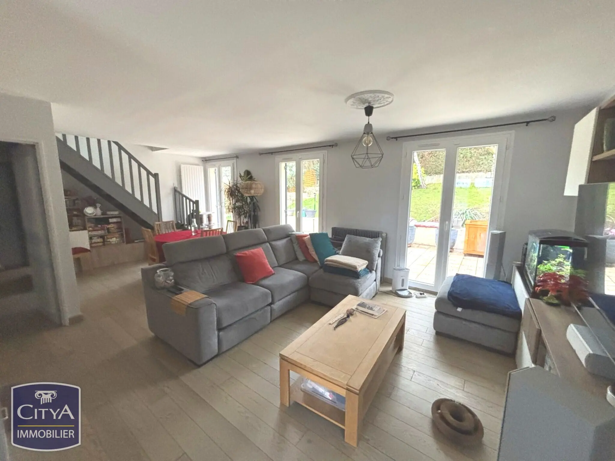 Photo 2 Maison 6 pièces 140.9m²