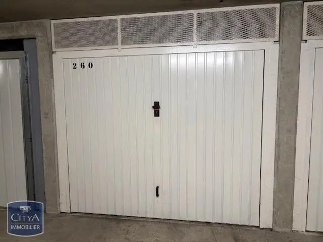 Photo 3 Parking 15m²