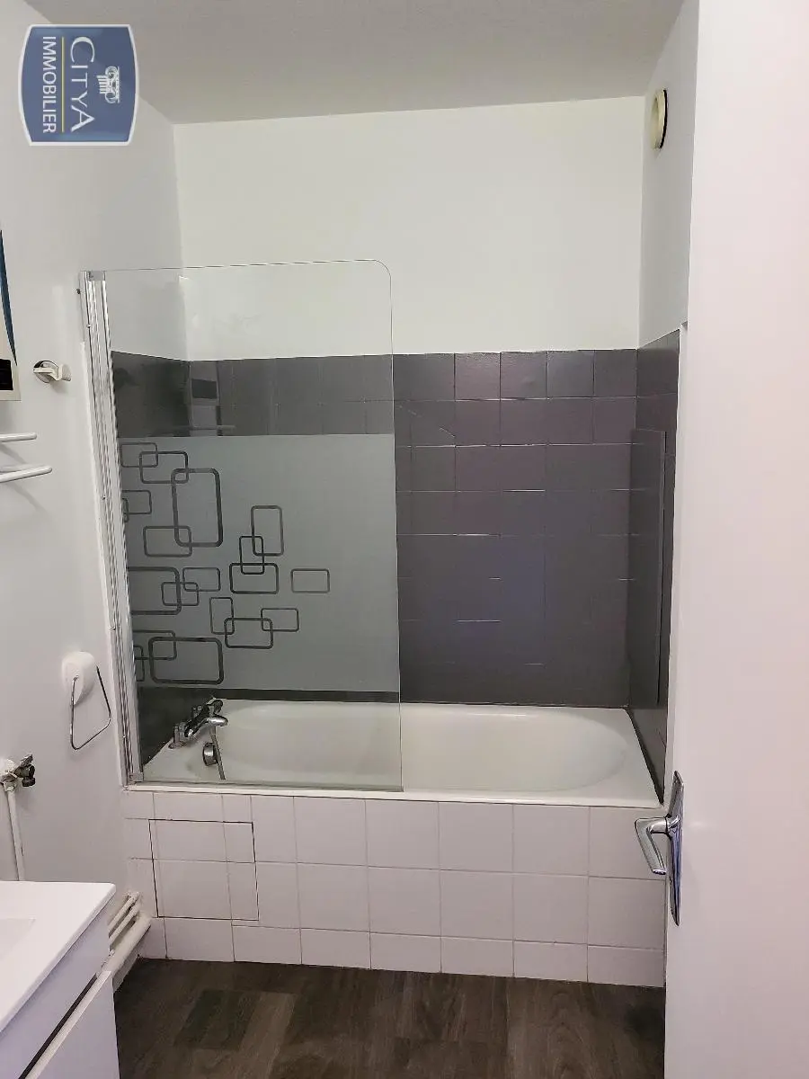 Photo 5 Appartement 1 pièce 20.56m²