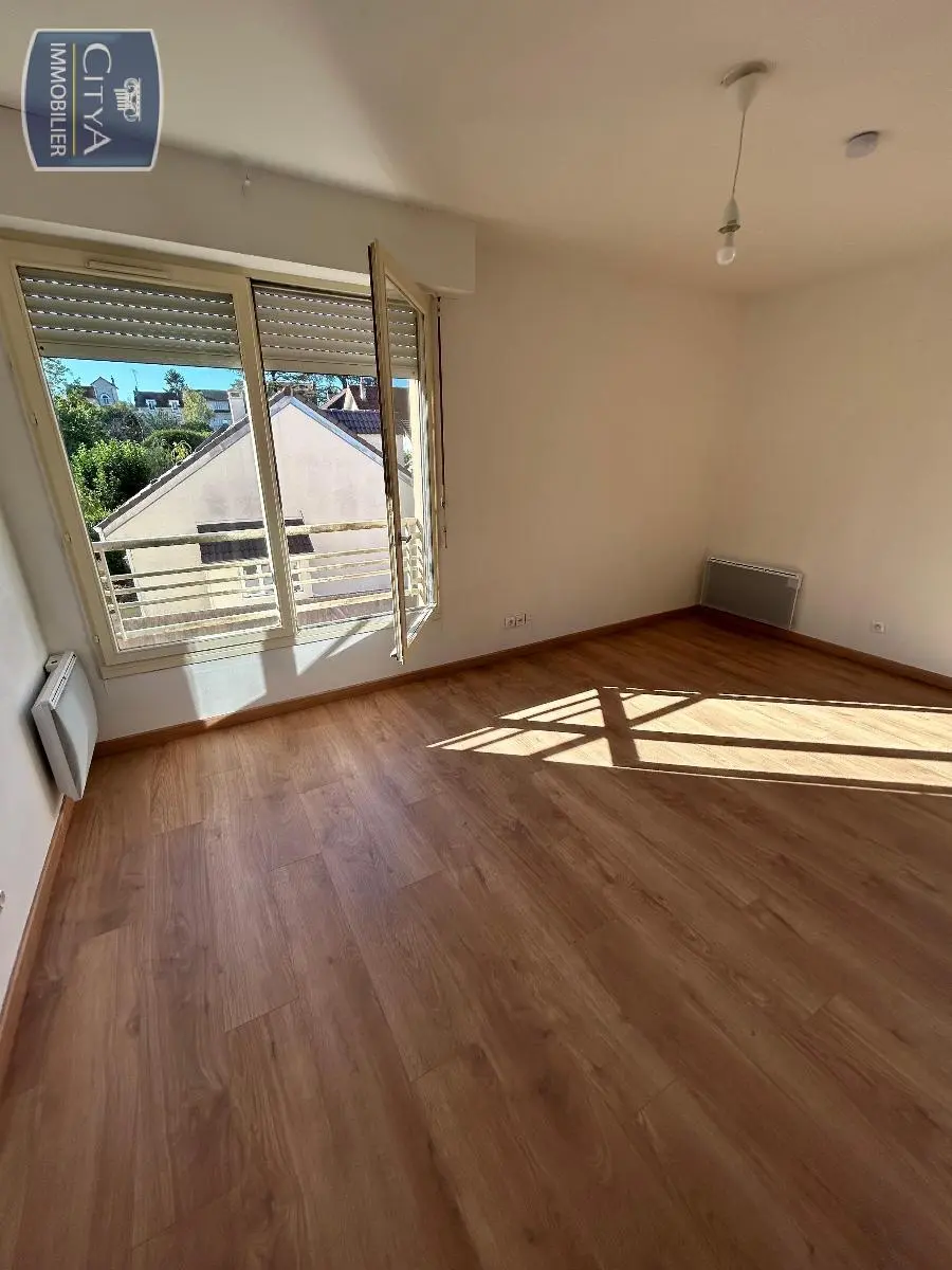 Photo 3 Appartement 1 pièce 30.18m²