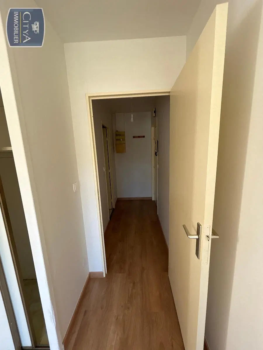 Photo 12 Appartement 1 pièce 30.18m²