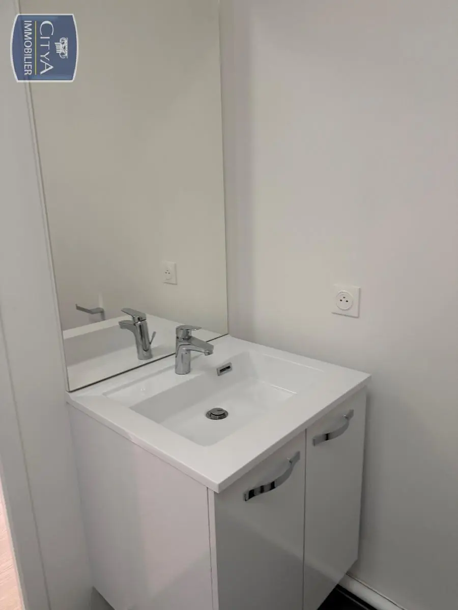 Photo 3 Appartement 1 pièce 37.02m²