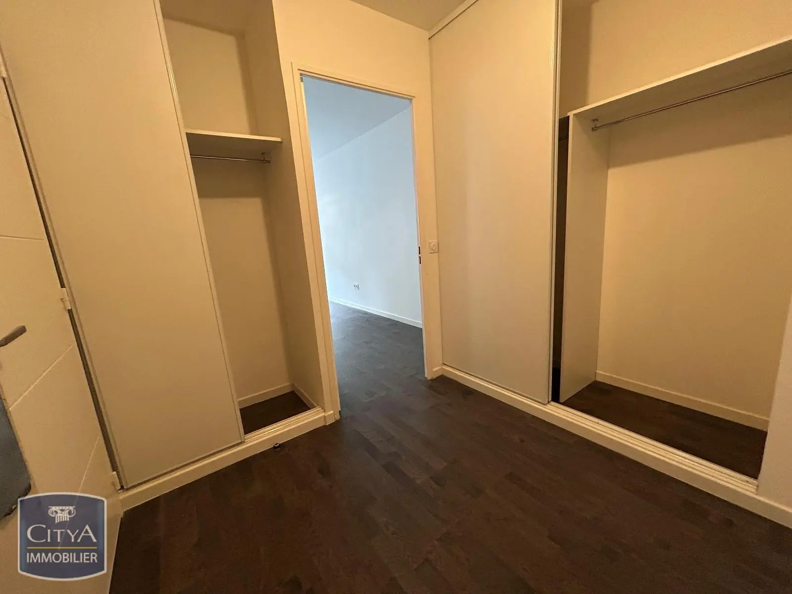 Photo 4 Appartement 1 pièce 31.58m²