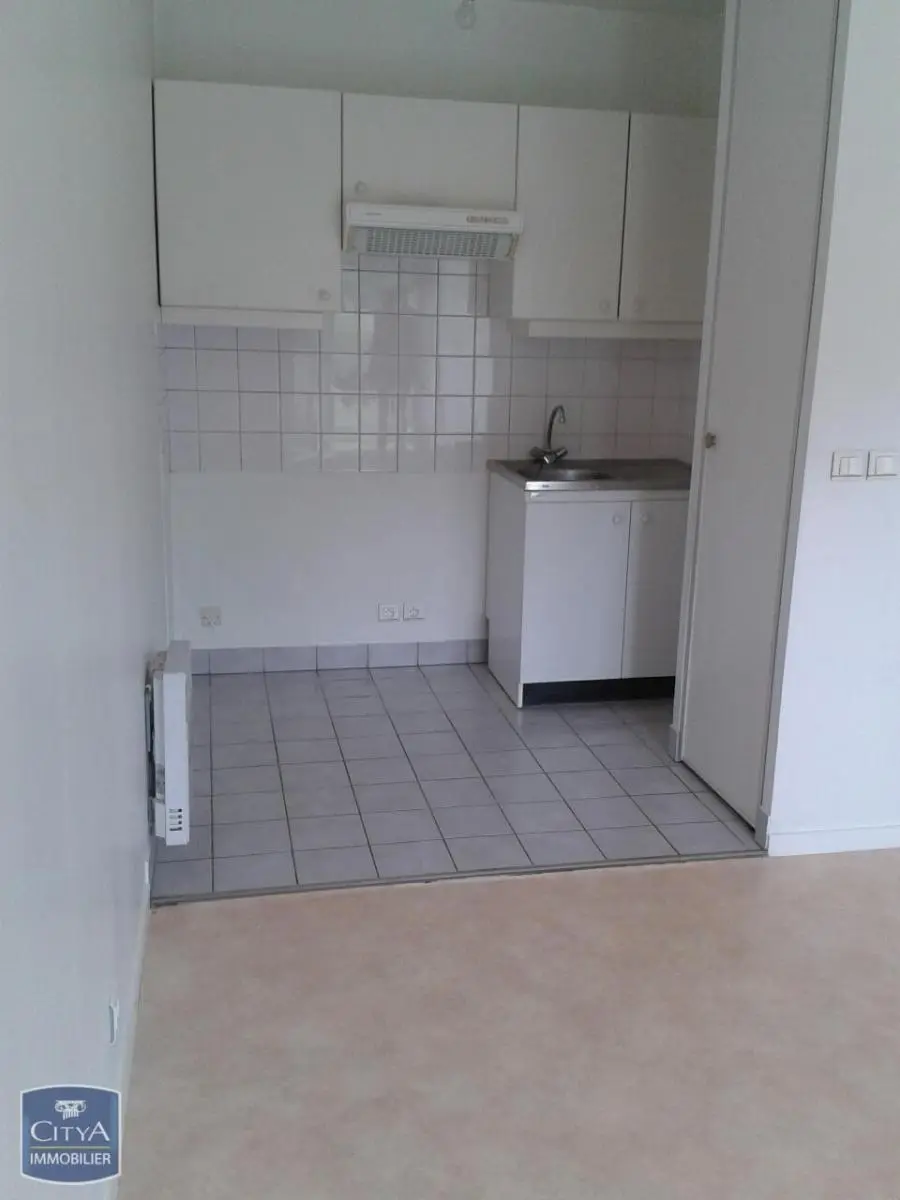 Photo 3 Appartement 1 pièce 33.47m²