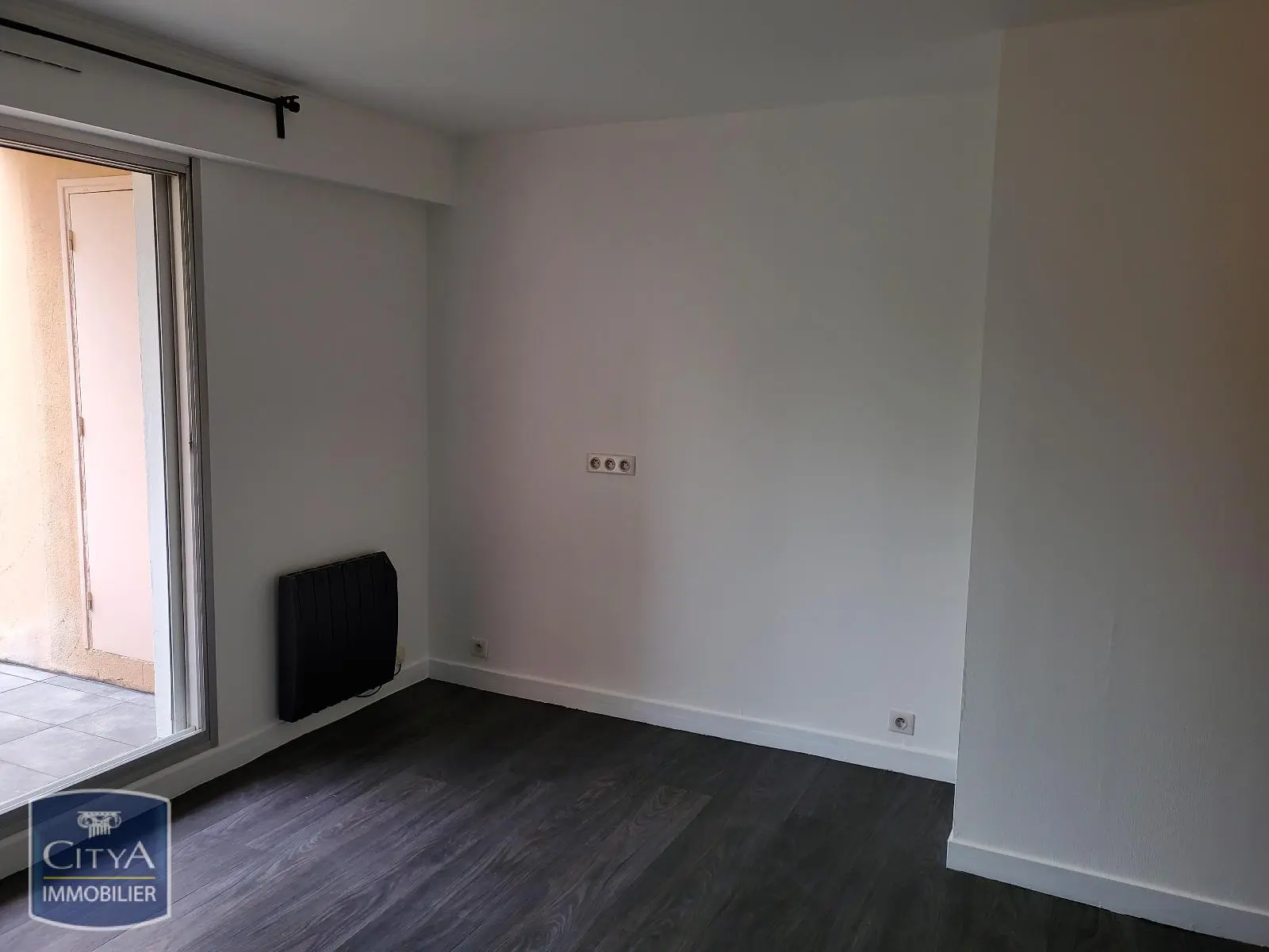 Photo 2 Appartement 1 pièce 20.56m²