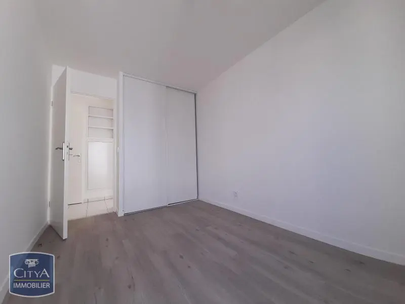 Photo 12 Appartement 3 pièces 56.12m²