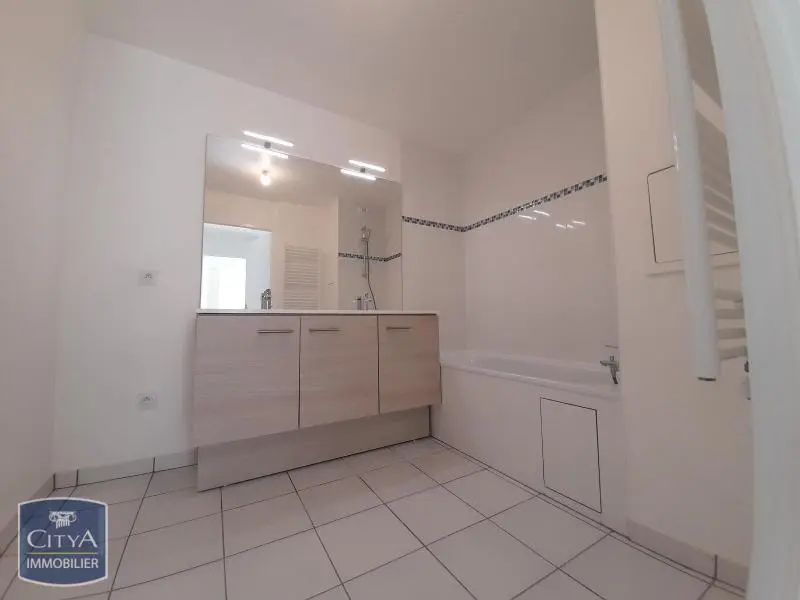 Photo 15 Appartement 3 pièces 56.12m²