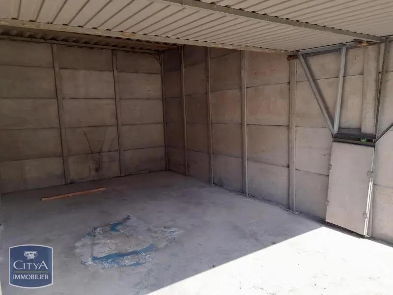 Photo 1 parking La Norville