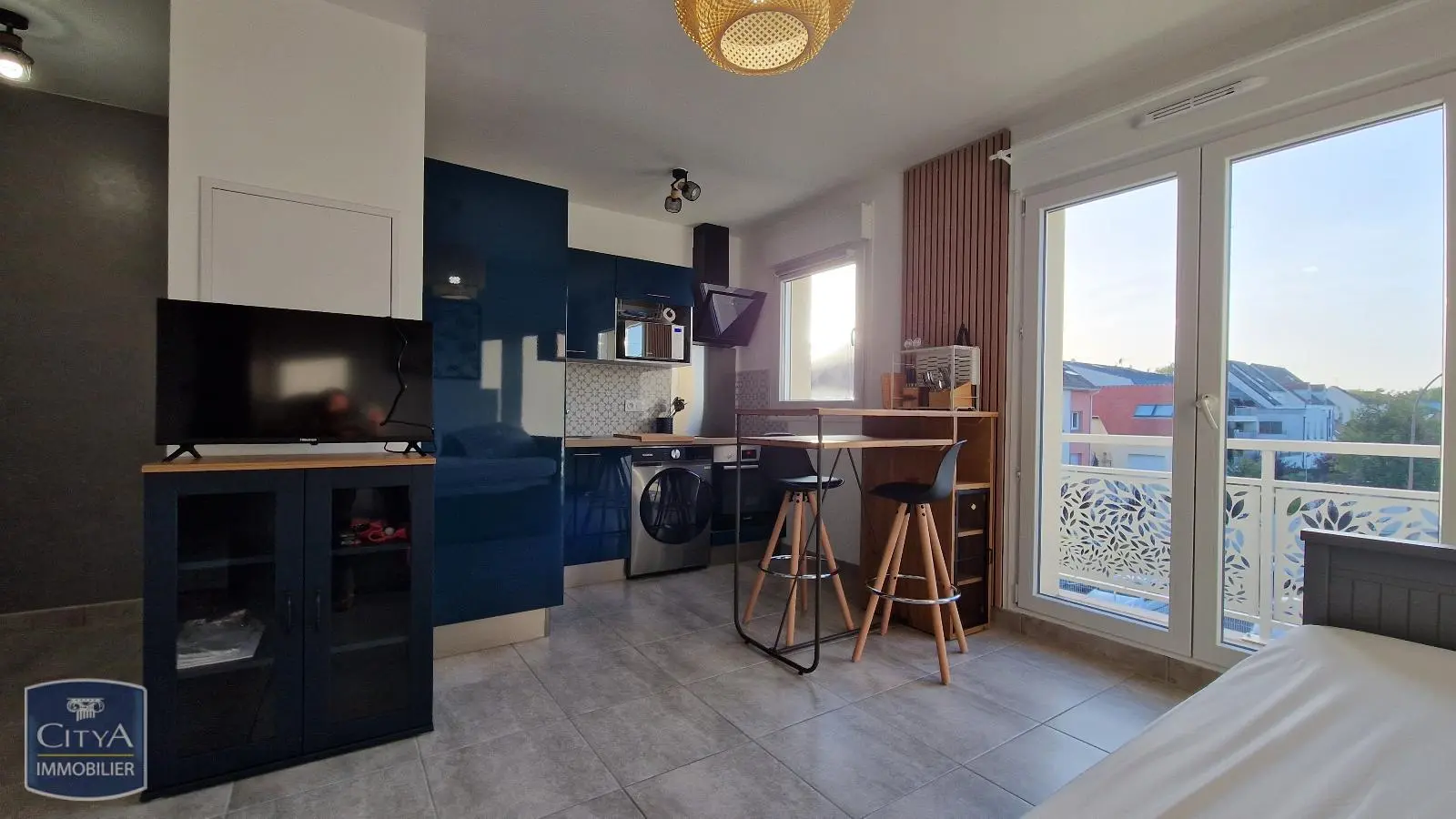 Photo 1 Appartement 1 pièce 23.5m²