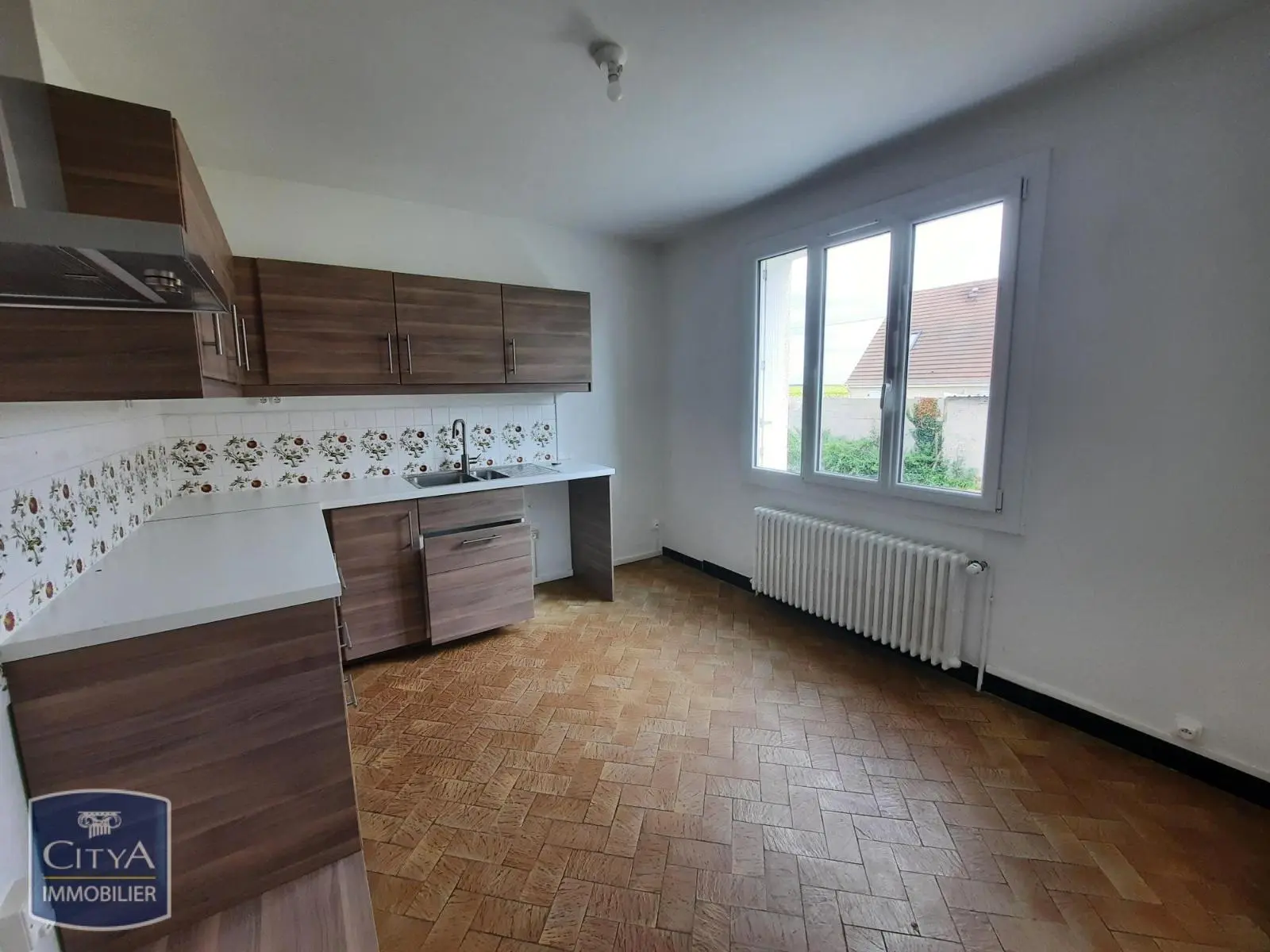 Photo 1 Maison 3 pièces 88.9m²