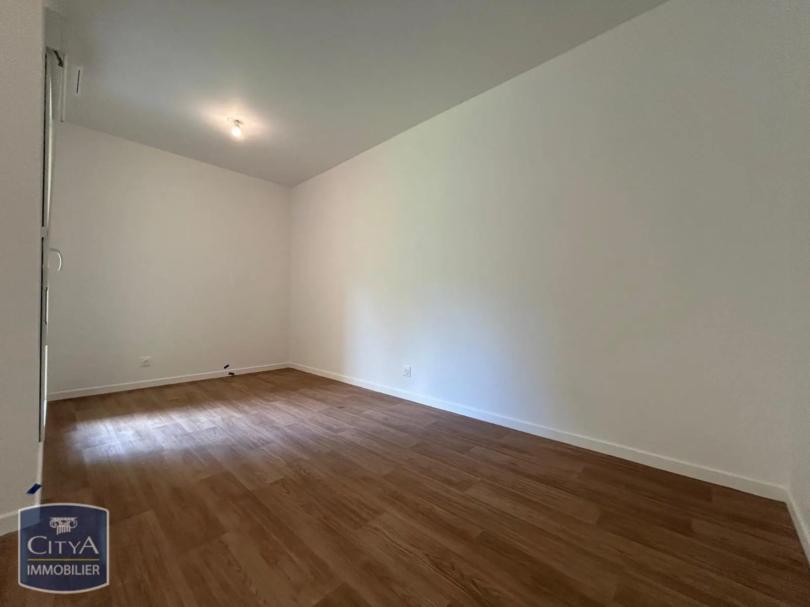 Photo 4 Appartement 1 pièce 28.49m²