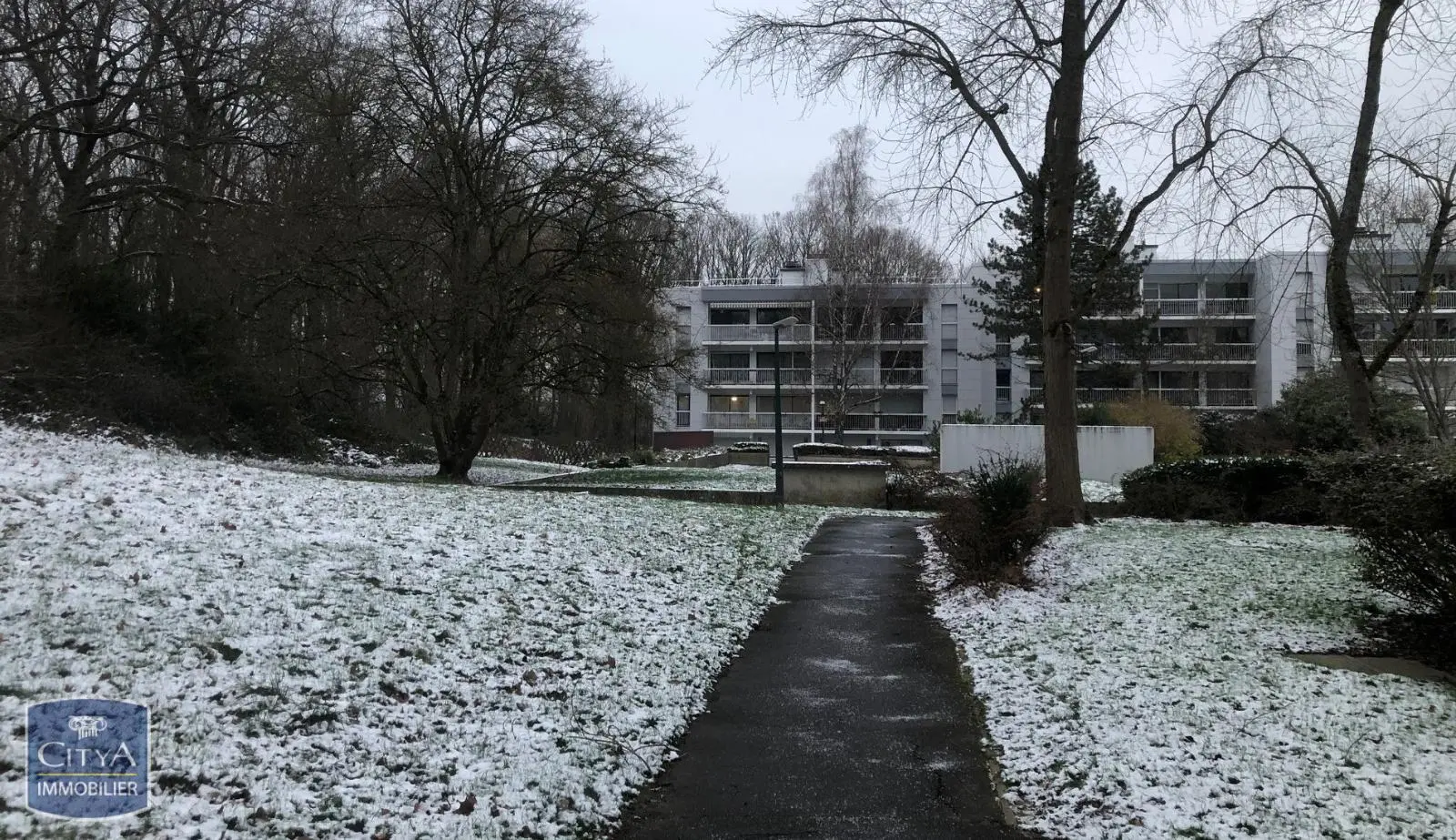 Photo 7 Appartement 1 pièce 28.09m²