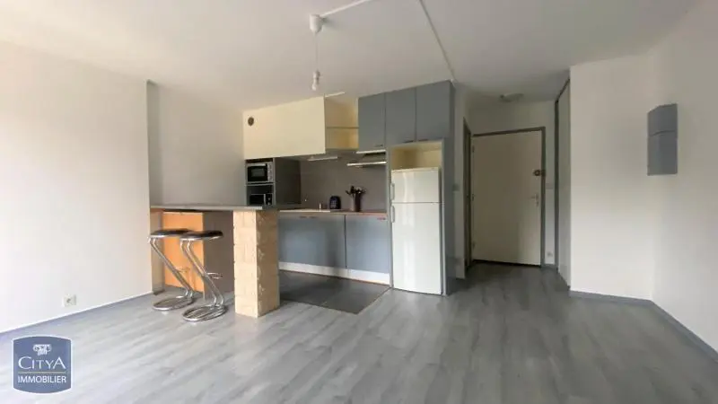 Photo 1 Appartement 2 pièces 32.69m²