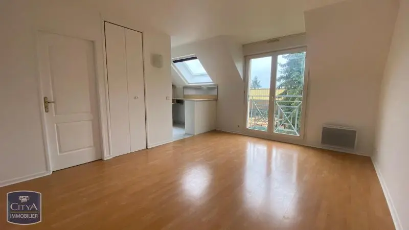 Photo 1 Appartement 1 pièce 32m²