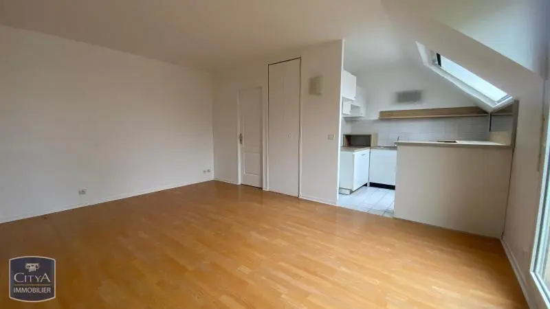 Photo 3 Appartement 1 pièce 32m²