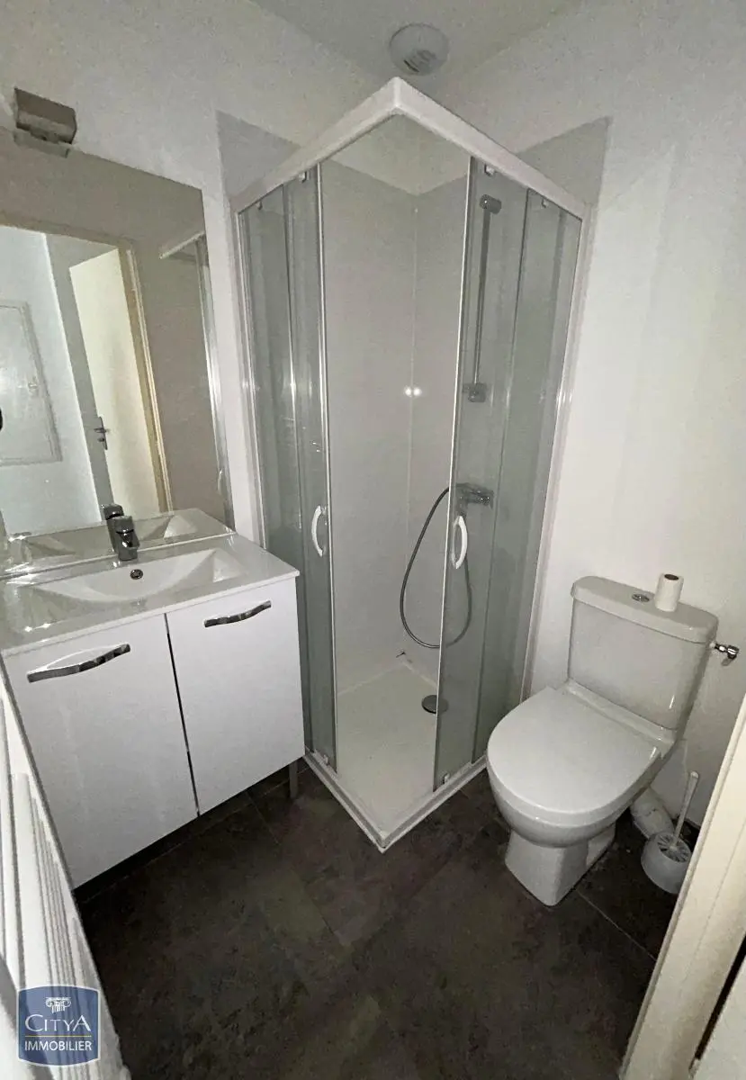 Photo 3 Appartement 1 pièce 20.86m²