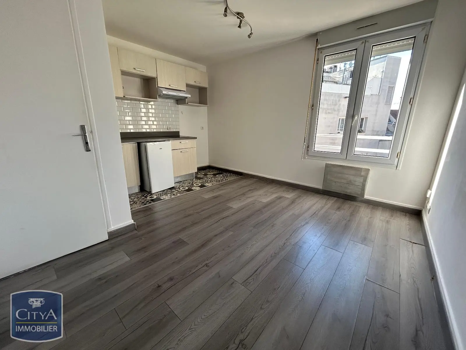 Photo 3 Appartement 1 pièce 30.1m²