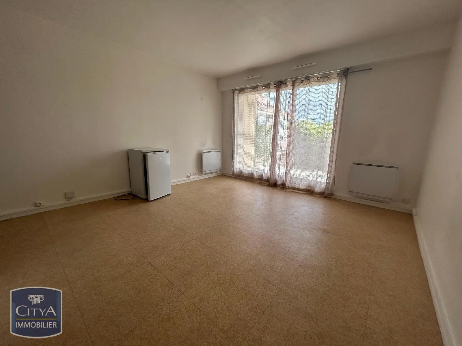 Photo 2 Appartement 1 pièce 25.66m²