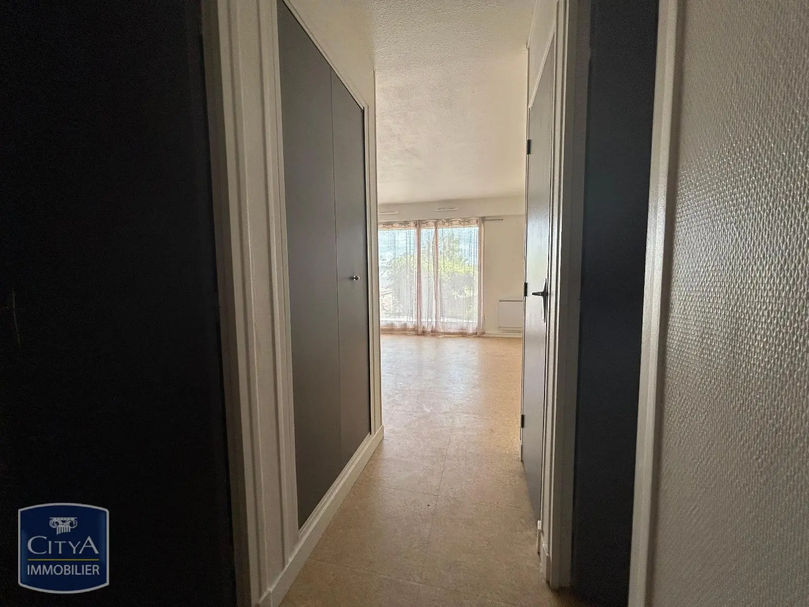 Photo 6 Appartement 1 pièce 25.66m²