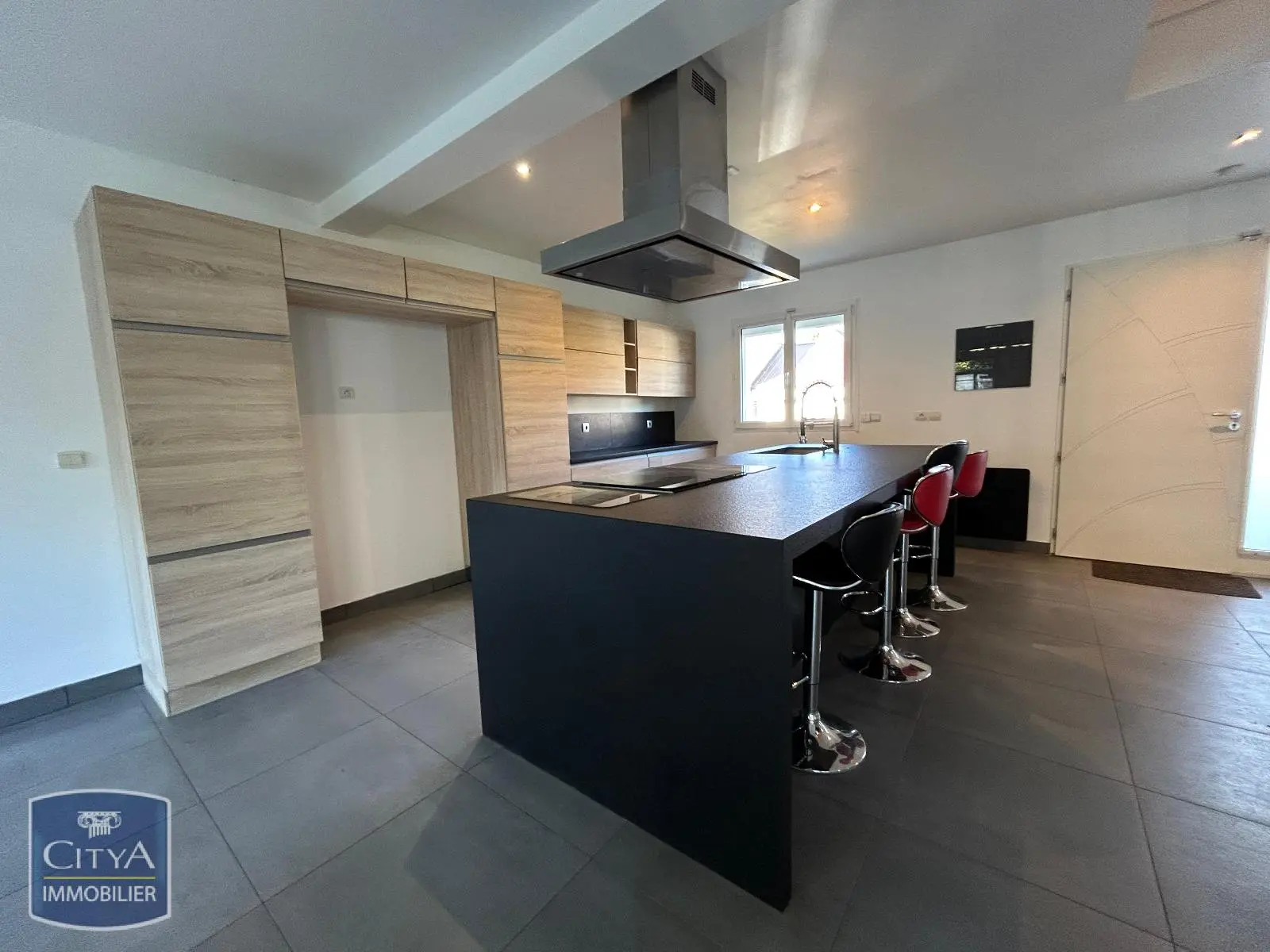 Photo 8 Maison 5 pièces 155.72m²