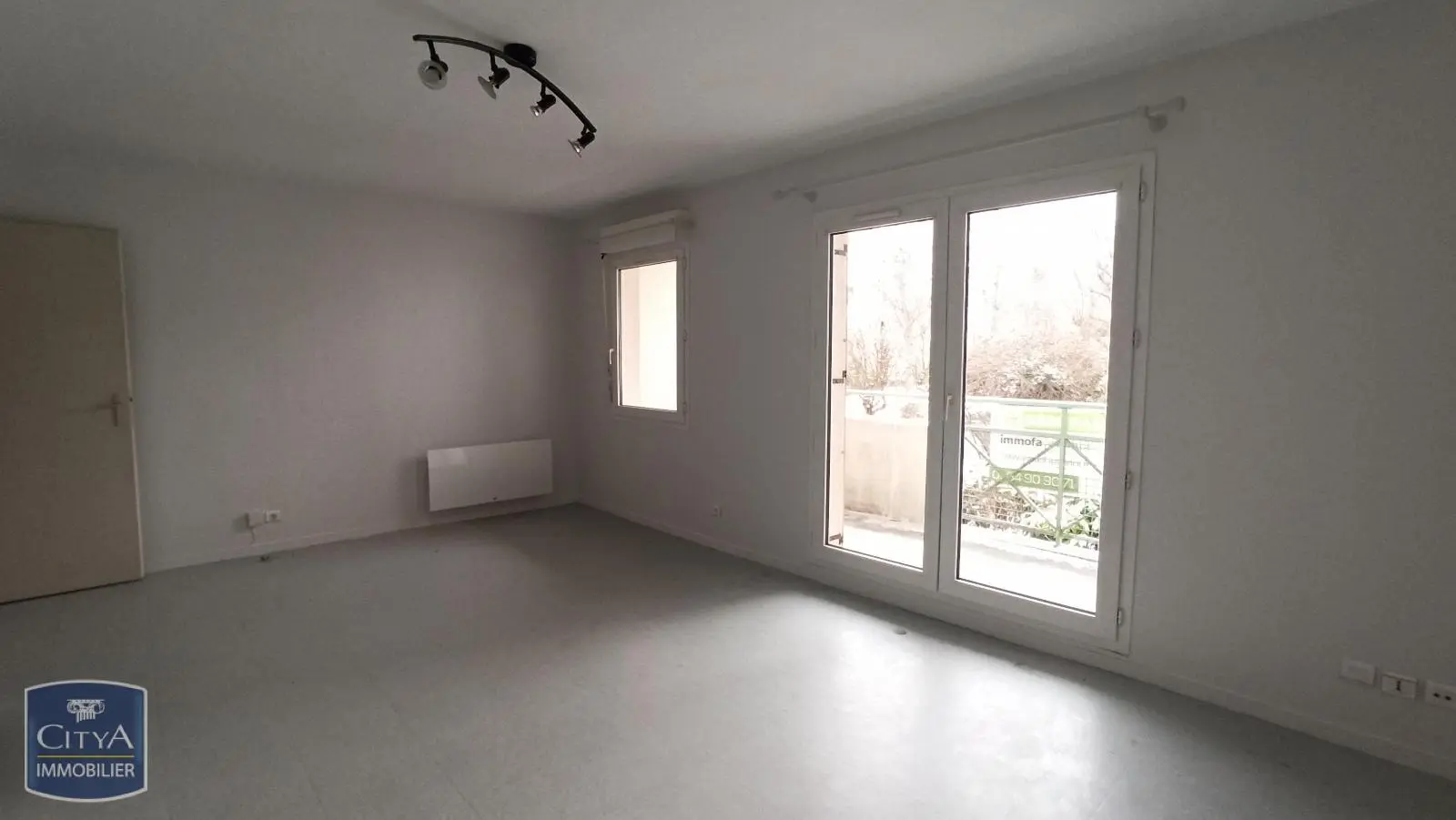 Photo 1 Appartement 1 pièce 33.47m²