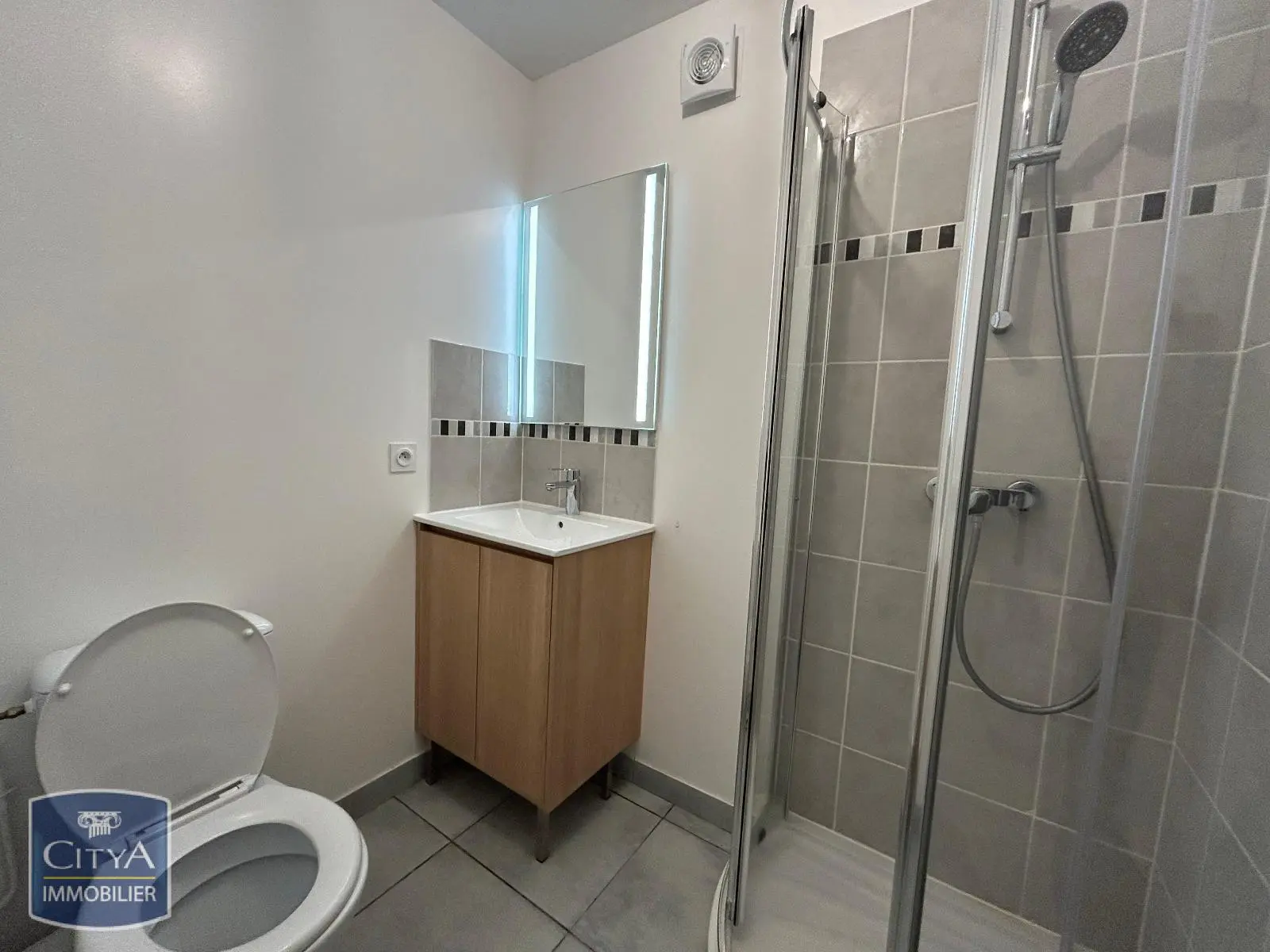 Photo 8 Appartement 1 pièce 21.58m²