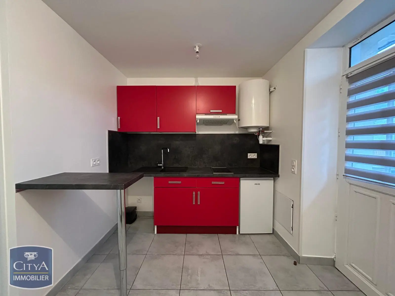 Photo 2 Appartement 1 pièce 21.58m²