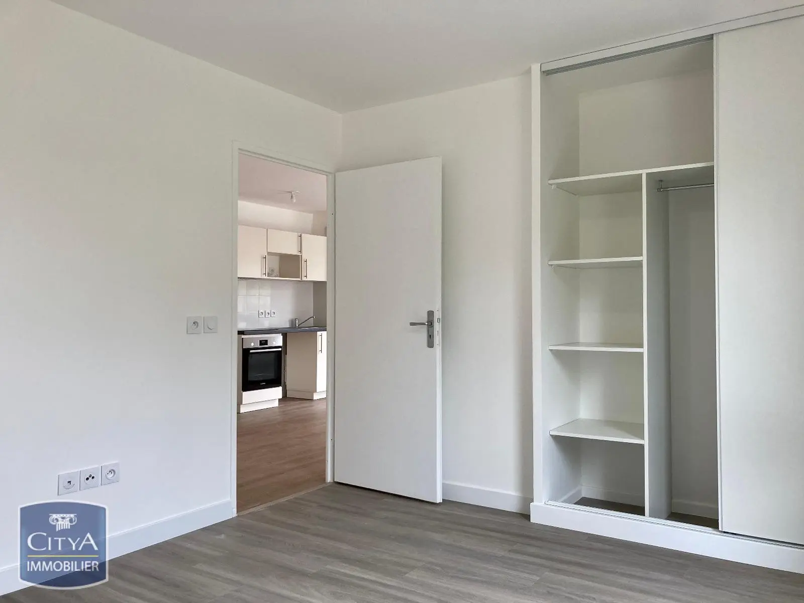 Arpajon (91290) Appartement 2 pièces 43.69m² photo 3
