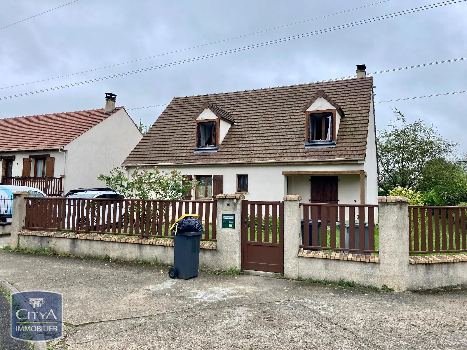 Photo 1 Maison 5 pièces 119.4m²