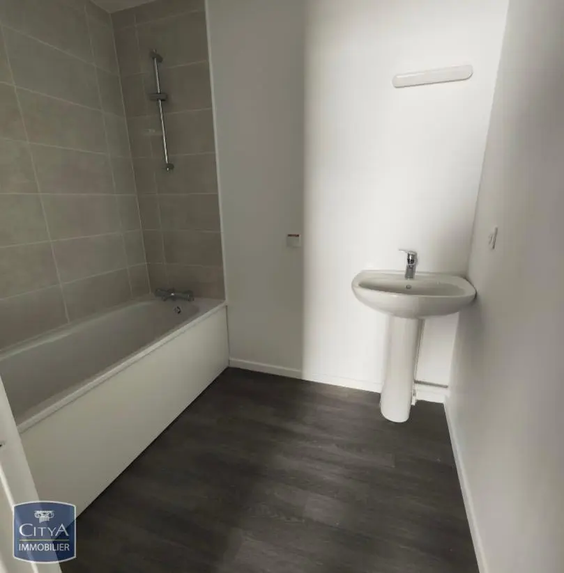 Dourdan (91410) Appartement 3 pièces 54.9m² photo 5