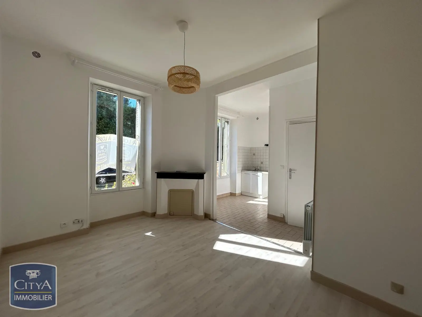 Photo 1 Appartement 1 pièce 21.41m²