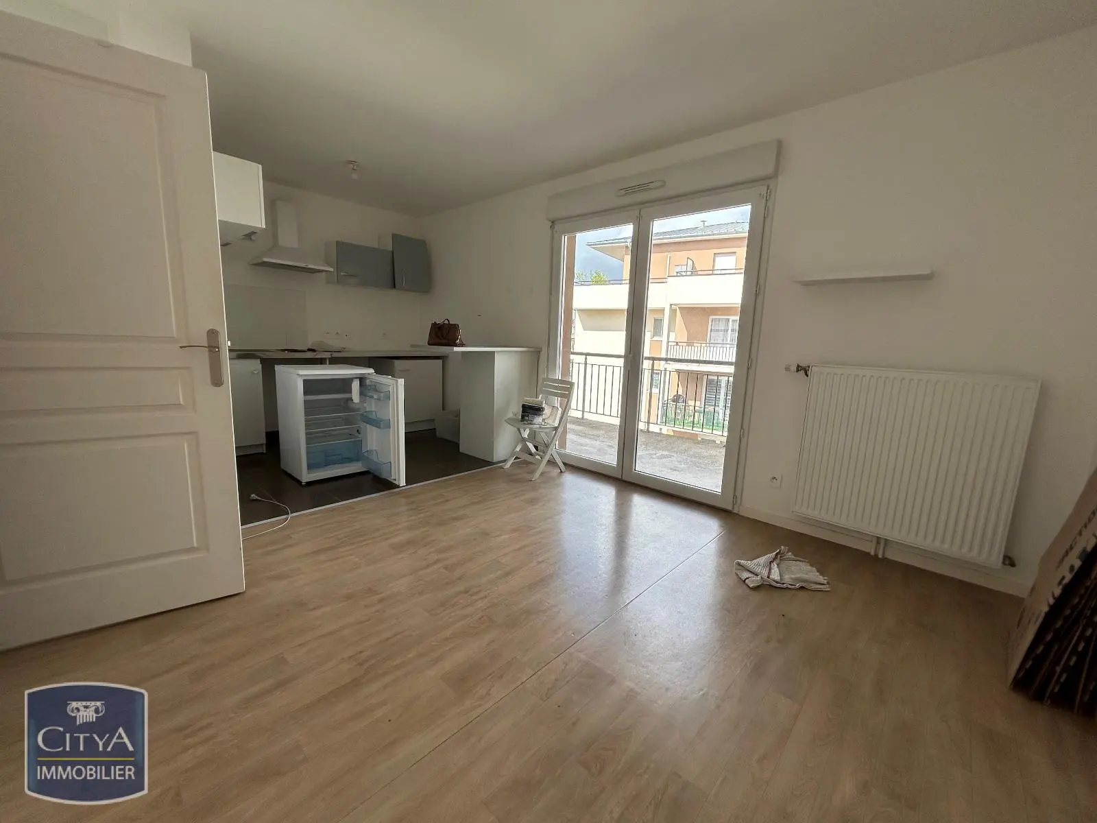 Photo 1 Appartement 1 pièce 27.48m²