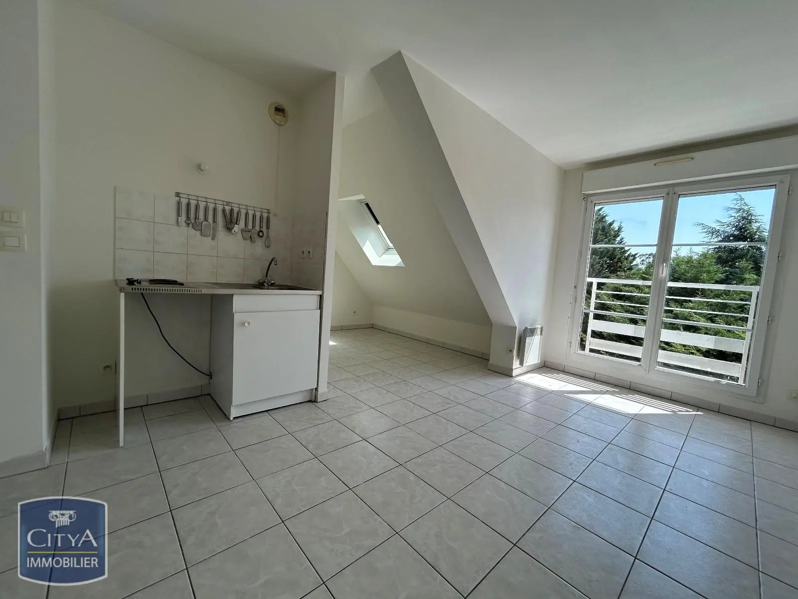 Photo 1 Appartement 1 pièce 21.43m²