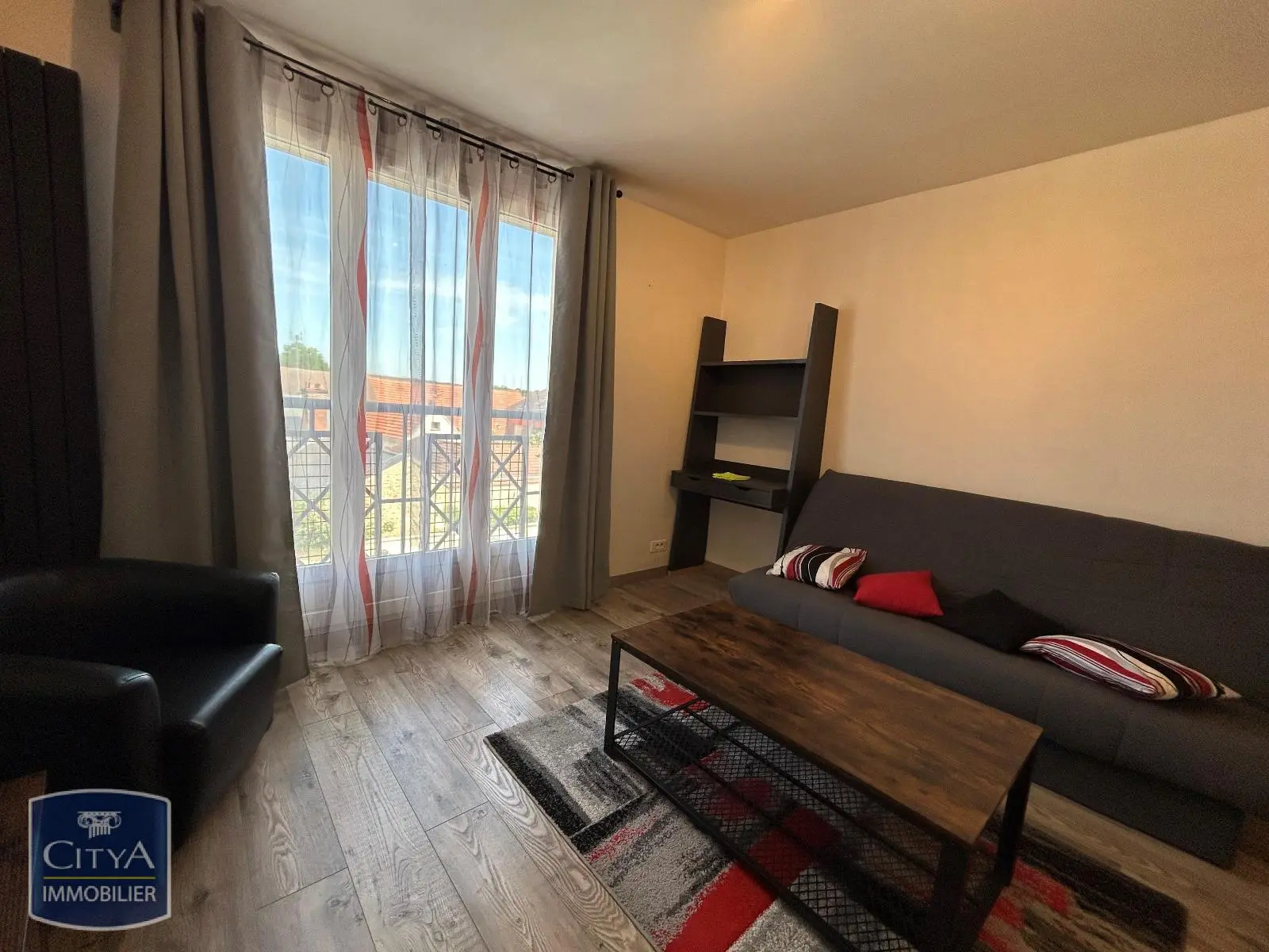 Photo 2 Appartement 1 pièce 27.16m²