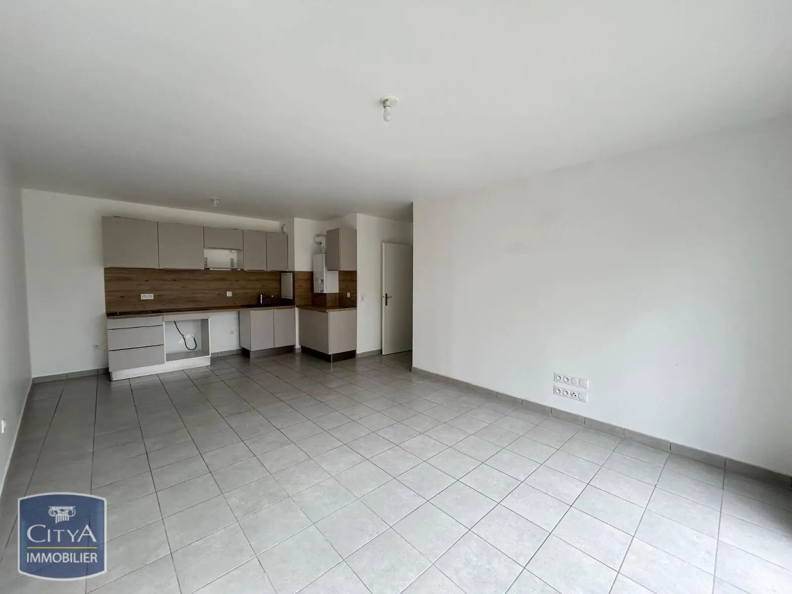 Photo 2 Appartement 4 pièces 74.1m²