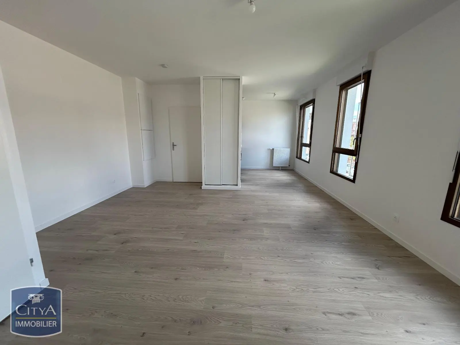 Photo 2 Appartement 1 pièce 37.02m²
