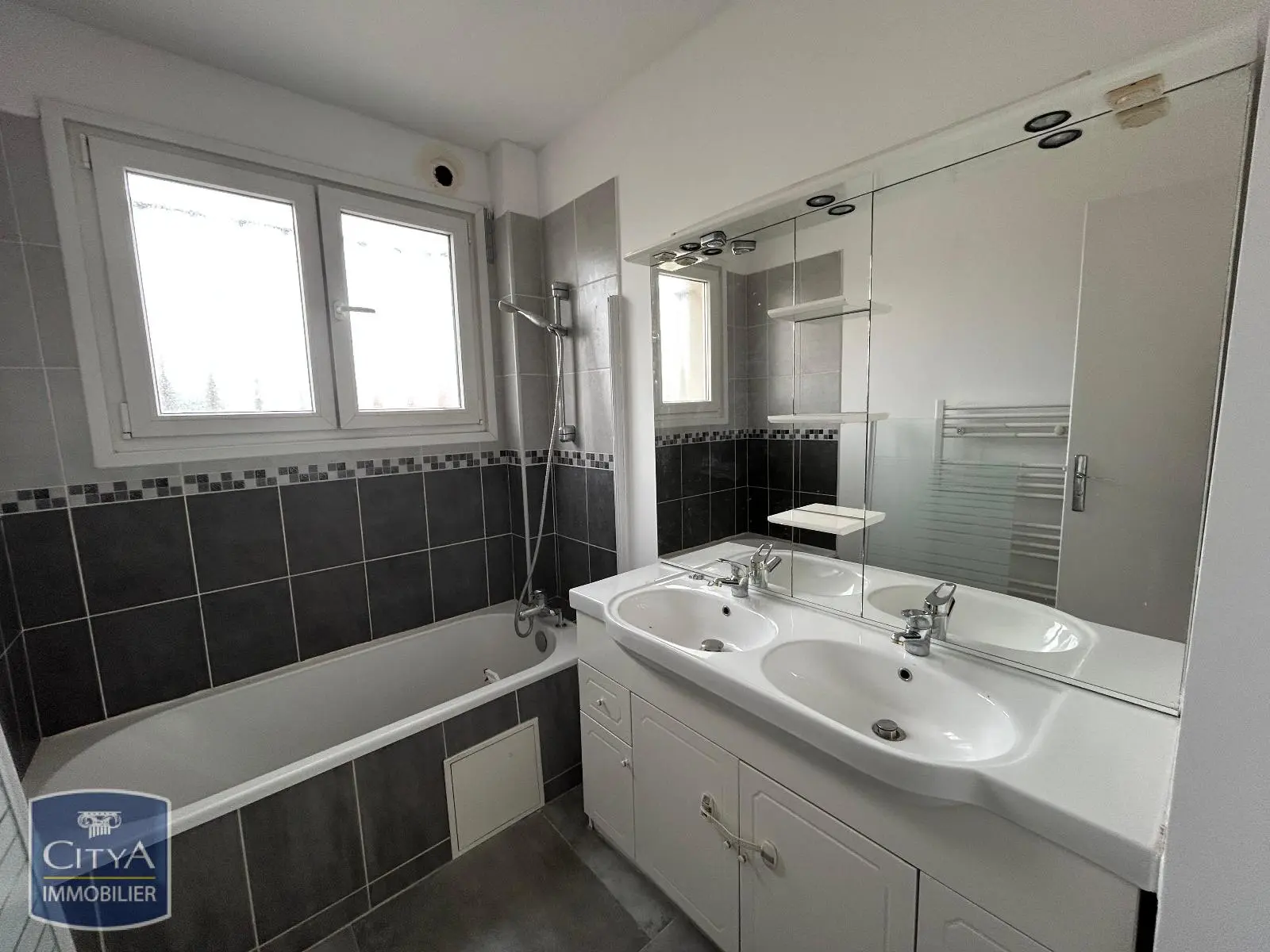 Photo 17 Appartement 3 pièces 70.4m²