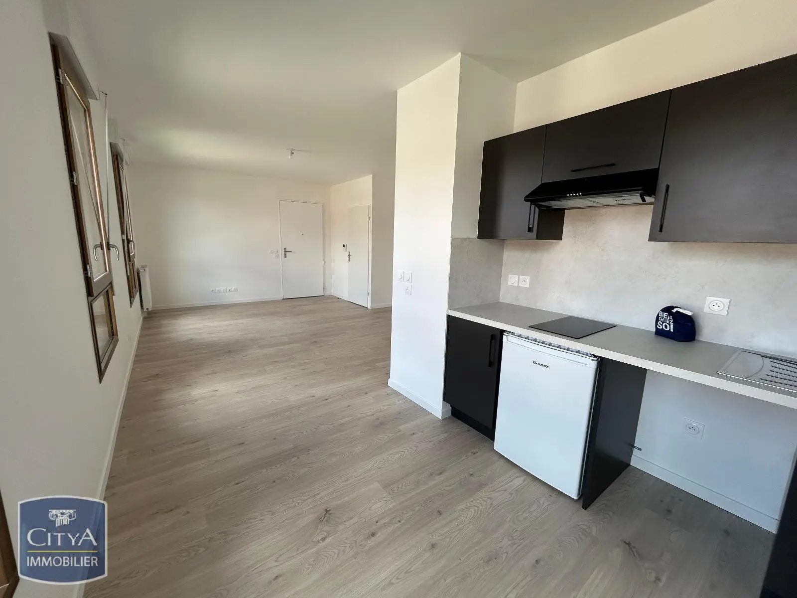 Photo 6 Appartement 1 pièce 37.02m²