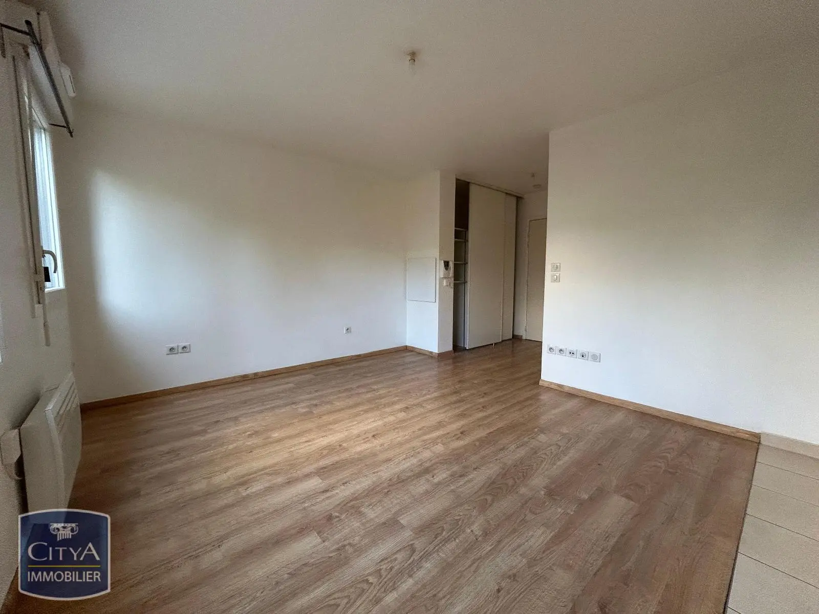 Épinay-sur-Orge (91360) Appartement 1 pièce 27.57m² photo 4