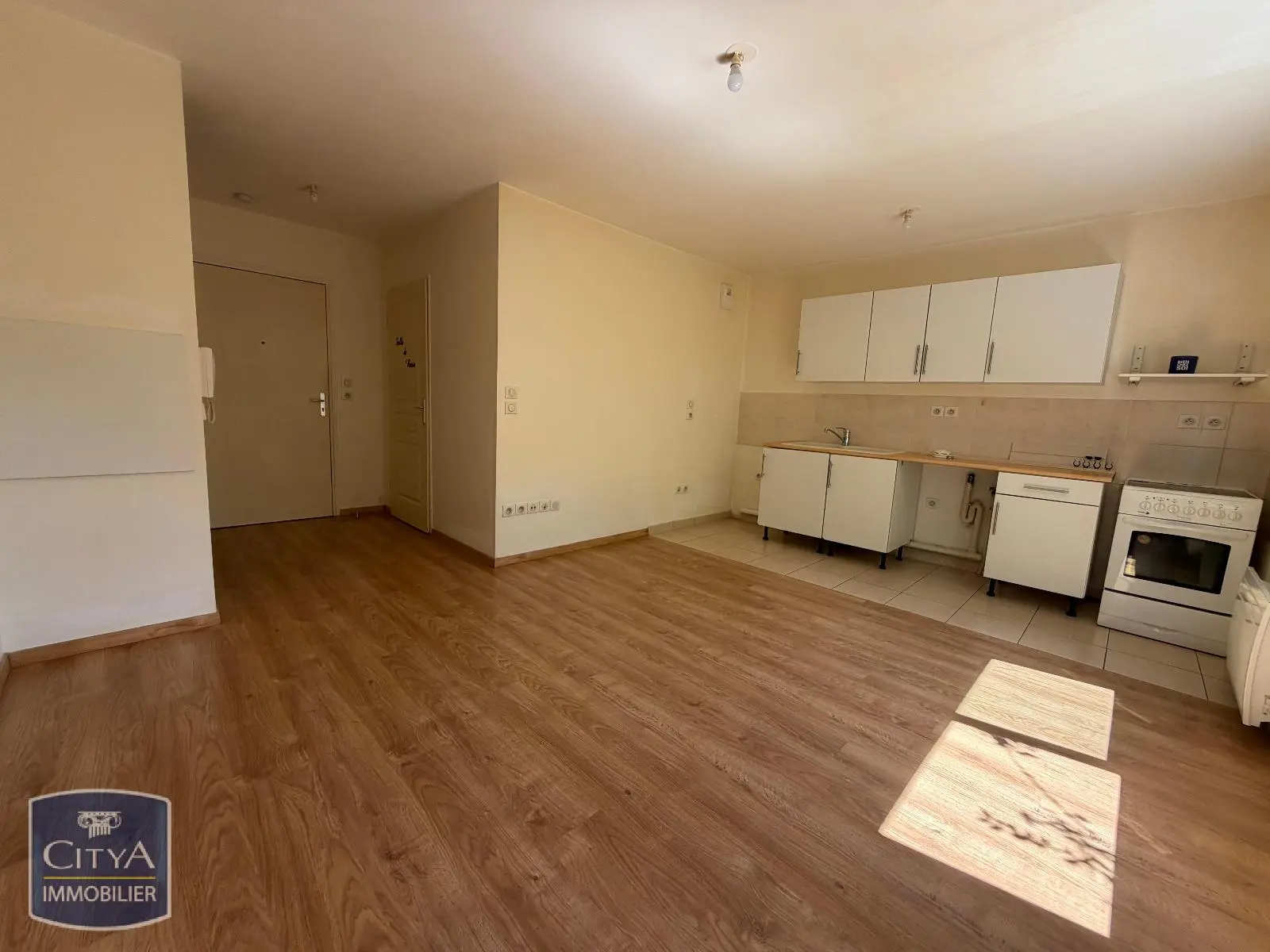 Photo 5 Appartement 1 pièce 27.57m²