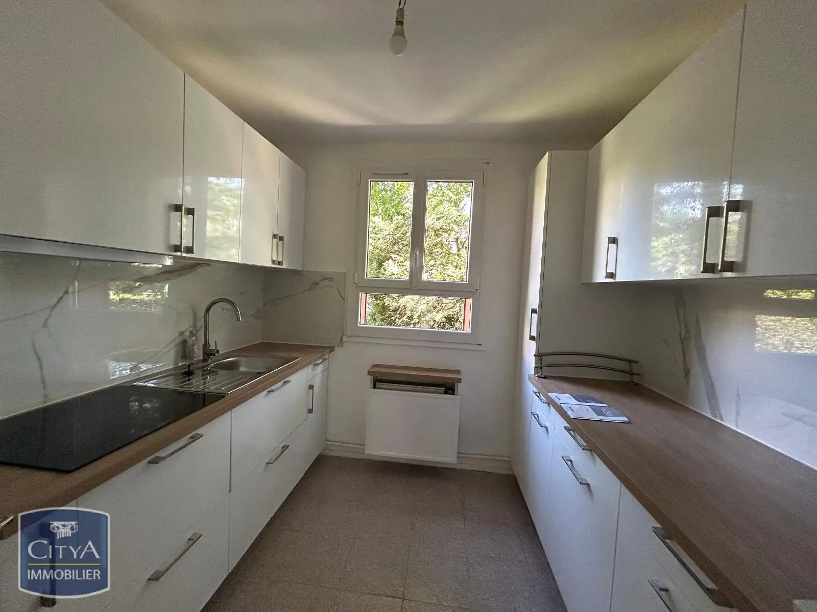 Sainte-Geneviève-des-Bois (91700) Appartement 3 pièces 54.84m²