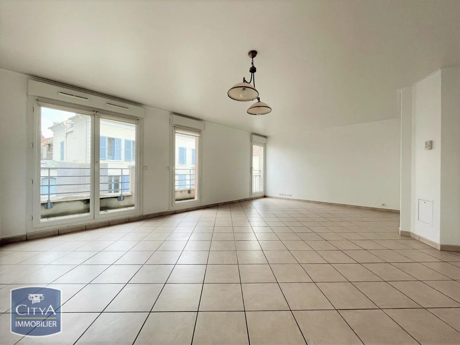 Photo 2 Appartement 3 pièces 81m²