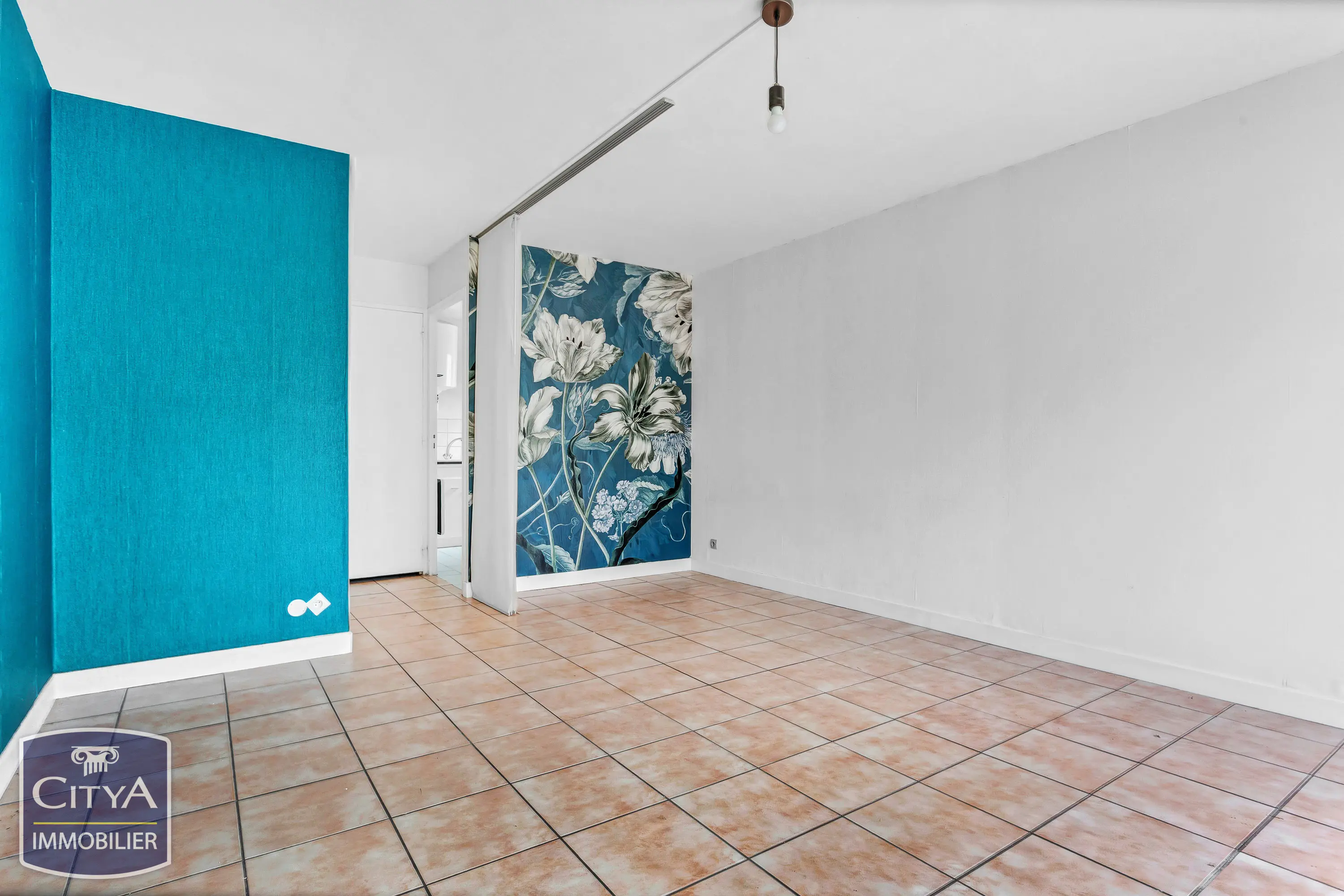 Photo 2 Appartement 1 pièce 29.8m²