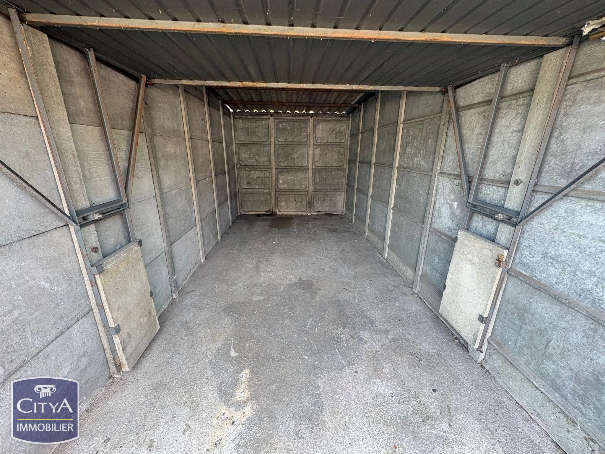 Photo 2 Parking 13.15m²