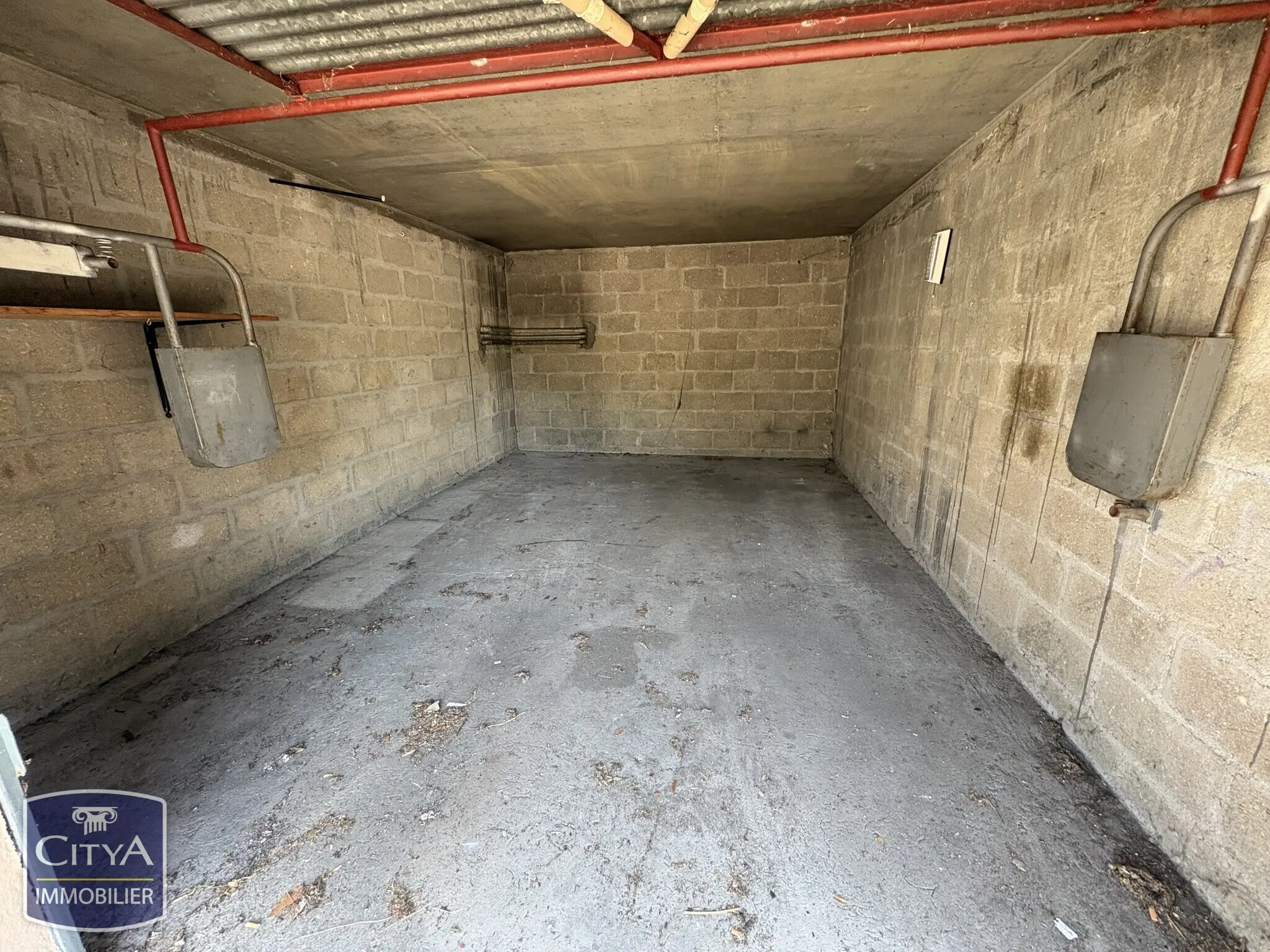 Photo 2 Parking 18m²
