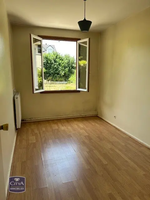 Photo 16 Maison 9 pièces 144m²