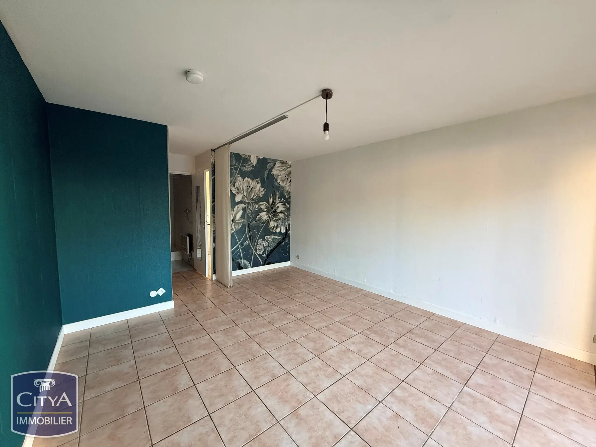 Photo 1 Appartement 1 pièce 29.8m²