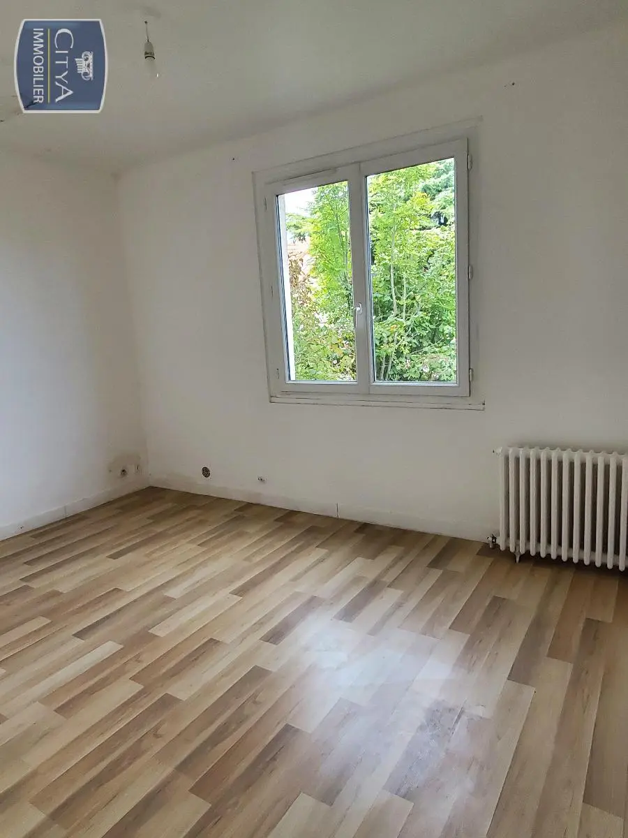Photo 10 Immeuble 180.38m²